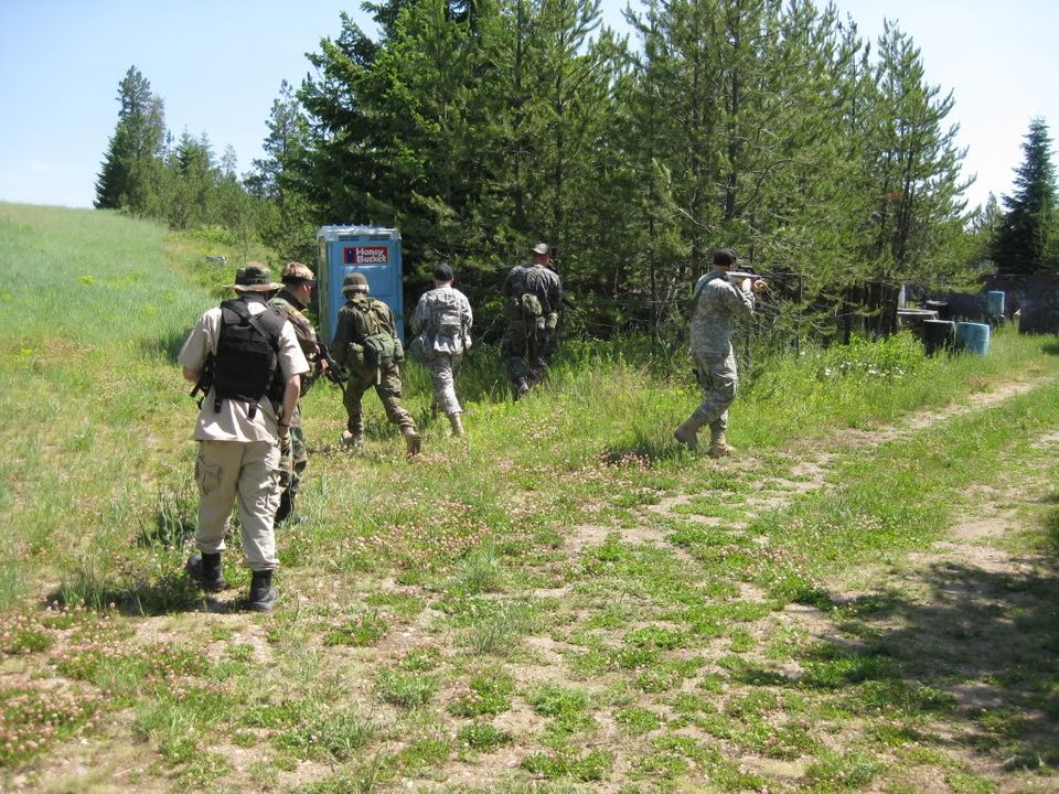 pics from the 27th at the cqb site FT Lawson Janfeb2009052