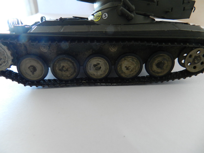 AMX 13 90 TAKOM 1/35 DSCN1263_zps2jzy85dp