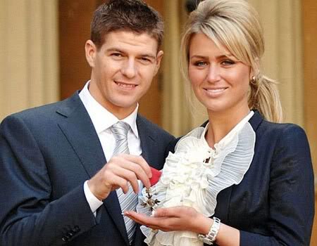 Hình ảnh của anh yêu Steven Gerrard - Page 3 ImageView3-3