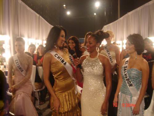 ZIYA WEI..................Twenty-Five, China (Some unseen pix from MU 2008 pageant) 59e102602b40e19f2eebc000