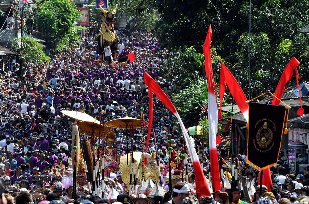 Upacara Ngaben di Bali Upacarangaben1