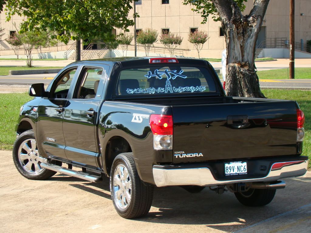 VIC 4RM DAT HTX EXCLUSIVE REGIME 2K7 TUNDRA DSC01068