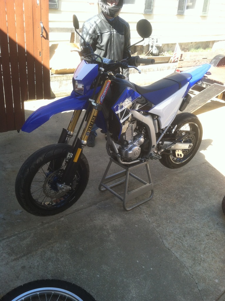 Kuzican's WR250R (Supermoto) IMG_4354_zps644vuqv8