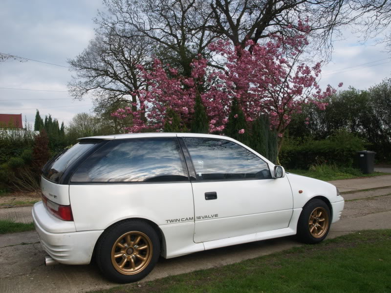 My GTi on 13inch rs8s P4306918