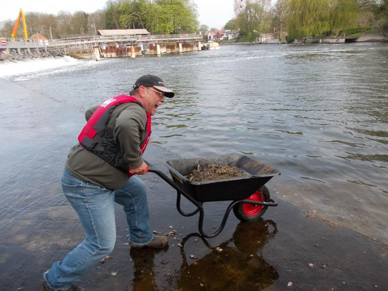 Eel pass clean up DSCN0934