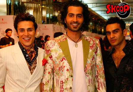 Lux style awards 2007 Amar20Bilal20Ifran2020Munib20Nawaz