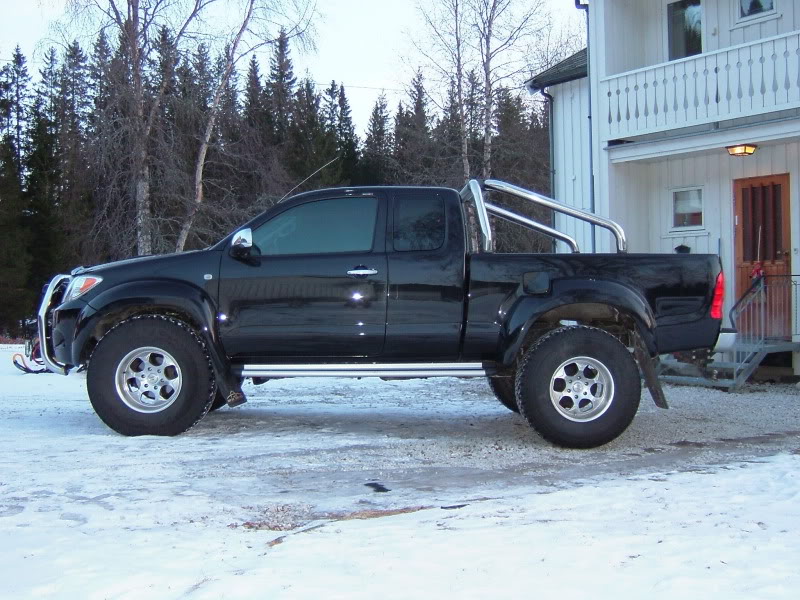 Tomera - 06' Toyota Hilux AT37'' by Arctic Trucks DSCF2395