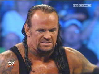 Ladder match Number one contender por el Us championship (Triple Treaht match)  Edge Vs The Undertaker Vs Matt Hardy 50