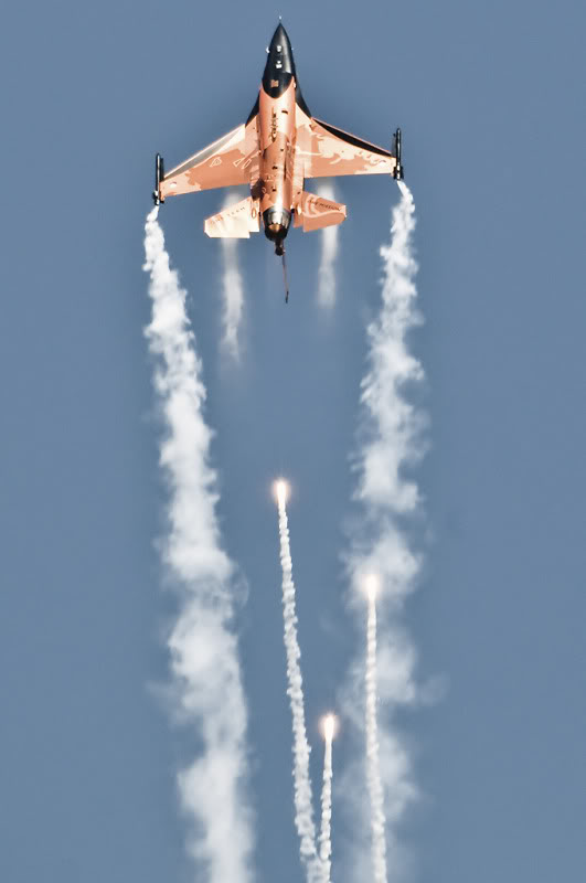 Kecskemét AirShow 2010 - POZE - Pagina 3 Vb273p