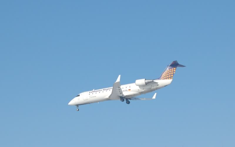 Aeroportul Bucuresti (Henri Coanda / Otopeni) - Ianuarie 2009 2LufthansaD-ACRLCRJ200