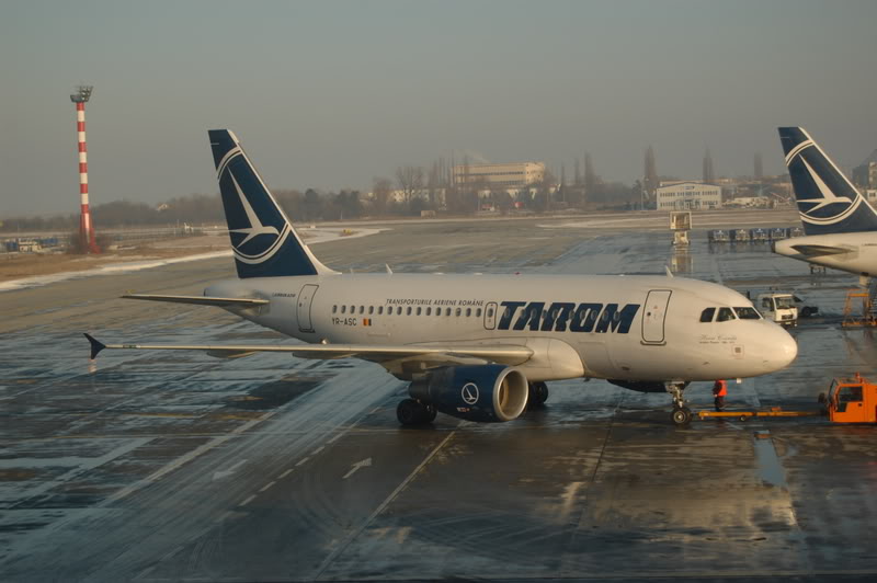 Aeroportul Bucuresti (Henri Coanda / Otopeni) - Ianuarie 2009 8TaromYR-ASCA318