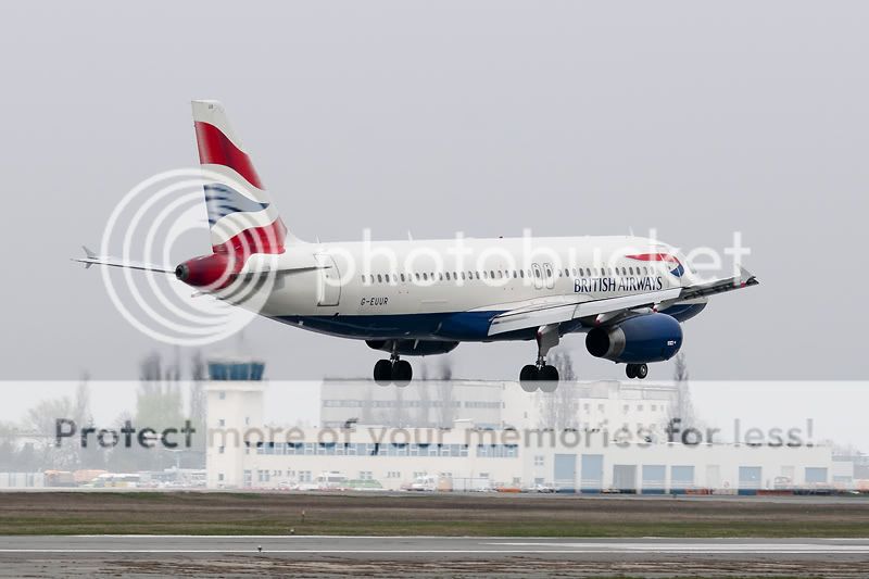 Aeroportul Bucuresti ( Henri Coanda/Otopeni )- Aprilie 2011 OTP058