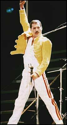 Fotos encadenadas. - Página 2 Freddy_mercury