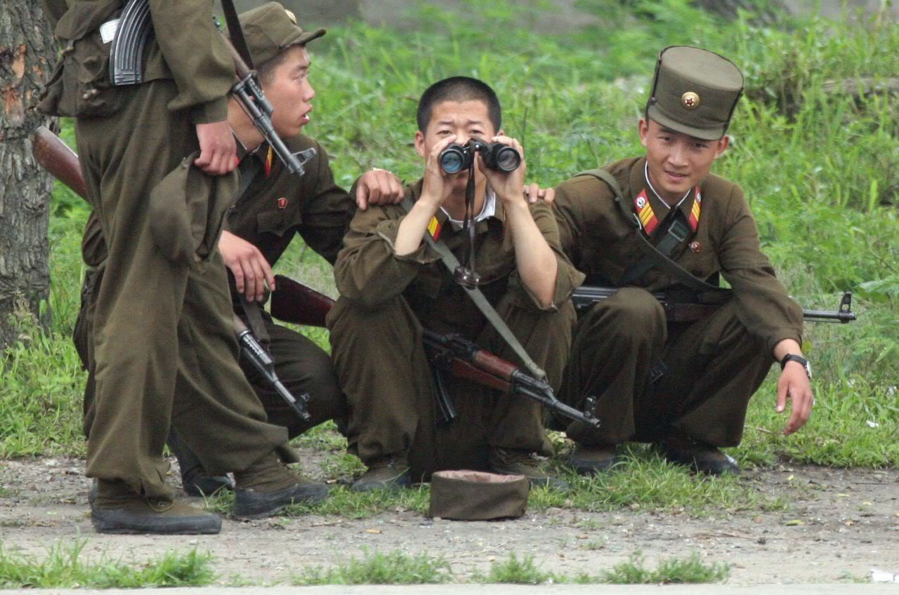 صور نادرة وحصرية للجيش الكوري الشمالي NORTHKOREANS