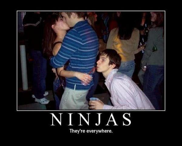 funny pictures - Page 3 Ninjas