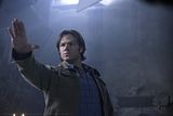 SPN - Episoden Stills - Page 2 Th_SN422-0006