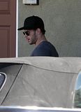 Kellan Lutz - Imagenes/Videos de Paparazzi / Estudio/ Eventos etc. - Página 14 Th_twilightxchange-kl13