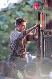 Imagenes/Videos en el Set de Water For Elephants - Página 3 Th_pl002313