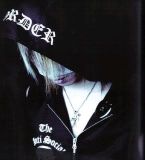 [PICS] Reita's Gallery 1_430342197l