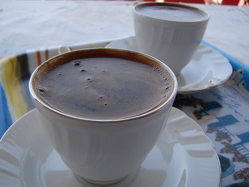 Kafenisanje u kafiću ''Pozornica'' Turkishcoffee