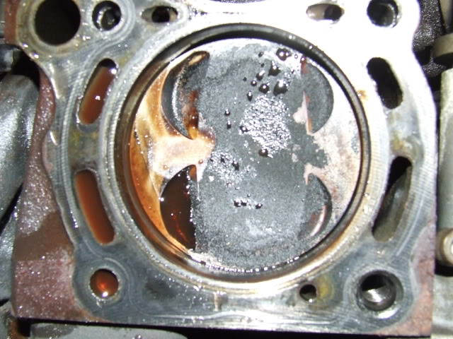 Mr2 + 3 weeks ownership then piston melts thread! DSCF6337