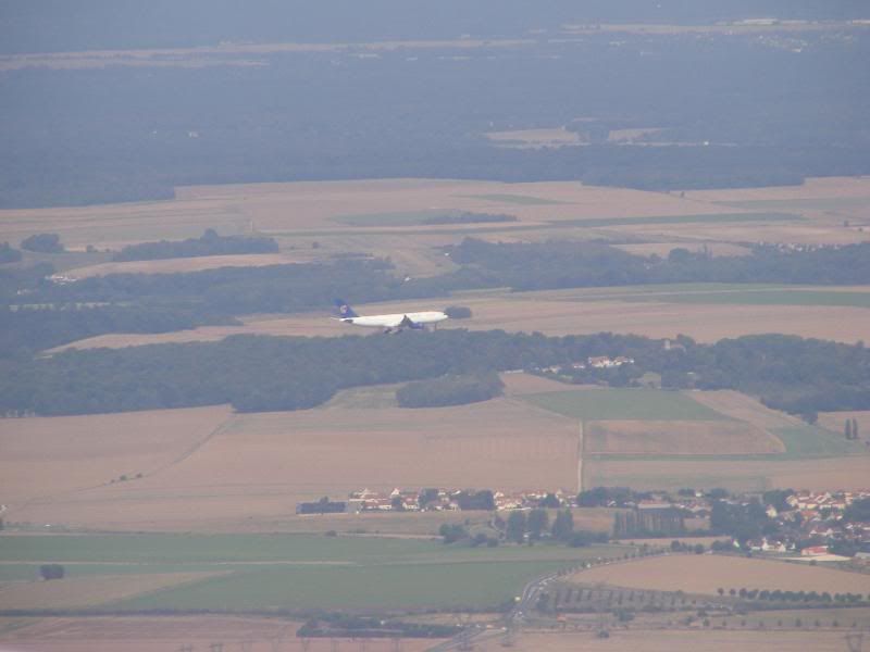 OTP-CDG-OTP cu Tarom DSCF4275