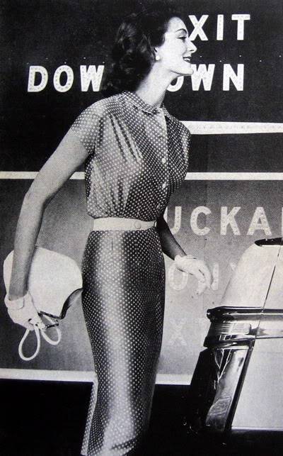 Carmen Dell'Orefice & Suzy Parker ~ 1956 Bazaar Blog_CarmenDO_1956_May_Bazaar_128_S