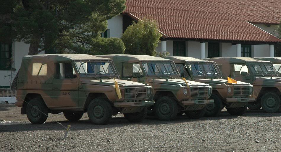 Jeep Mercedes Benz 250 GD del Ejercito Argentino MB008