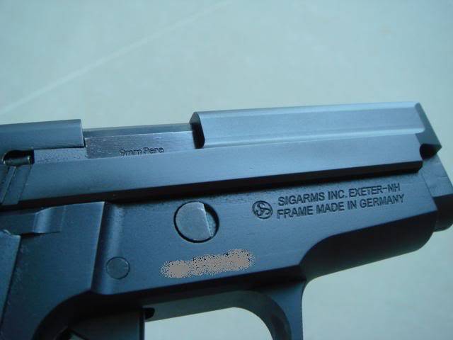 Dummy SIG P229 (early version) DSC00021