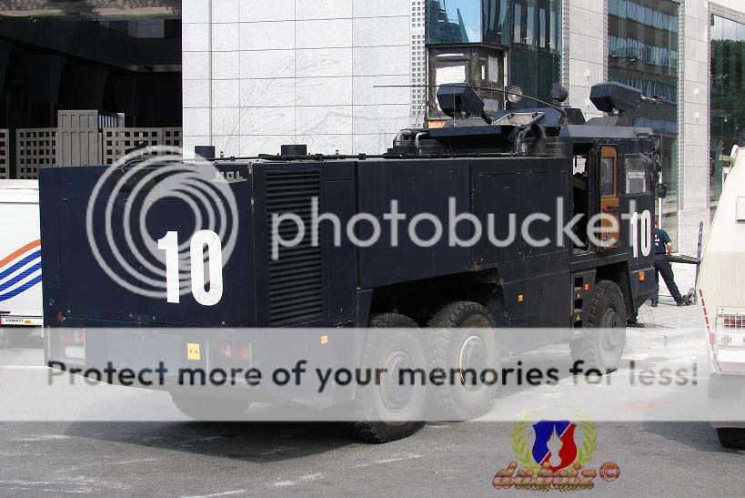 Manifestations à Bruxelles + photos - Page 2 DSC04650kopie