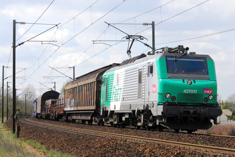 Spécial 'Prima' (27000 / 27300 / 37000 / E37 500) Il_vileno_145