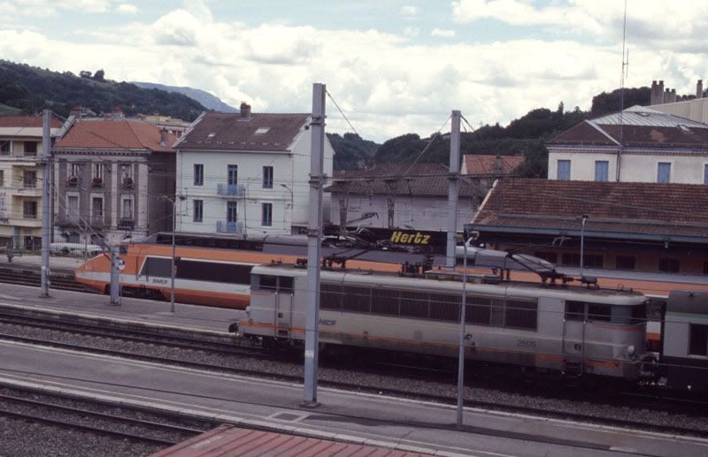 Matériel en gare de Bellegarde Belleg5