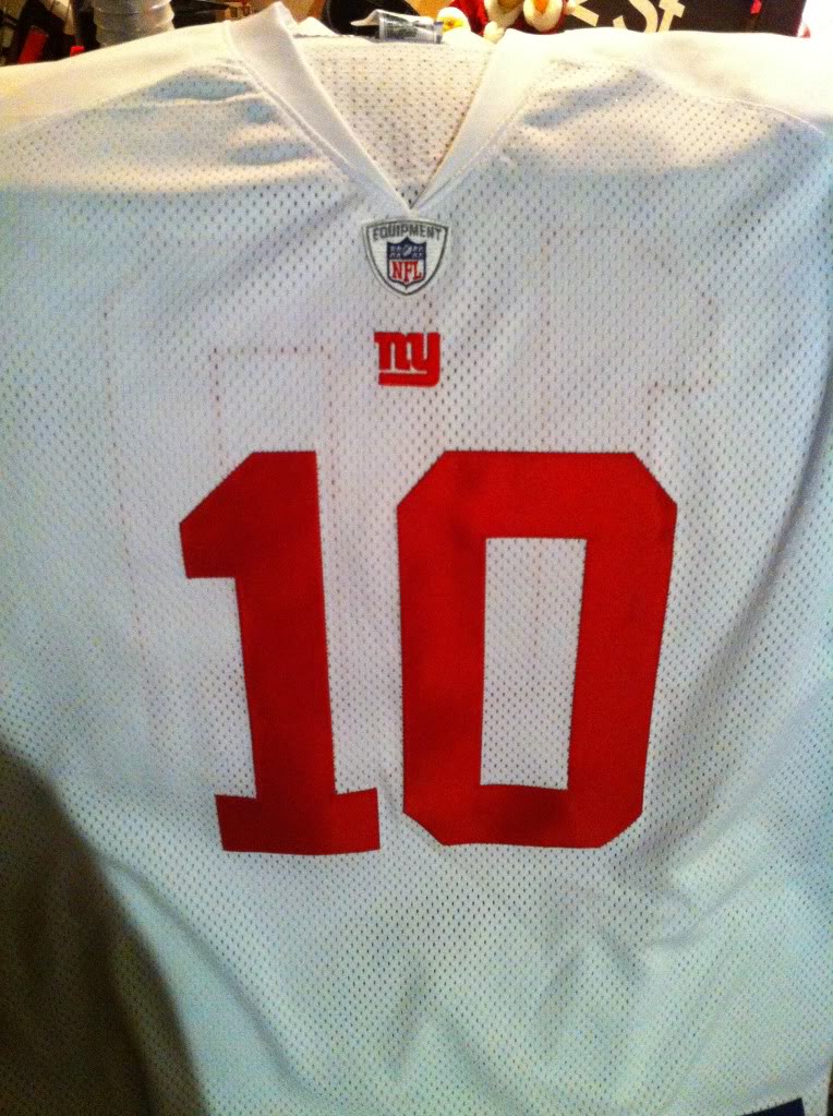 Eli Road Jersey Photo2