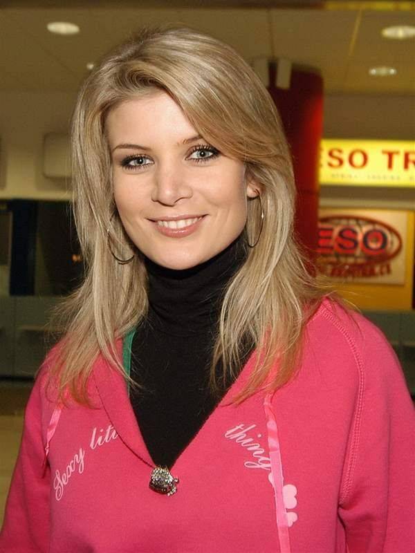 Èeská Miss 2009 - Iveta Lutovská (CZECH REPUBLIC 2009) Lutovsk