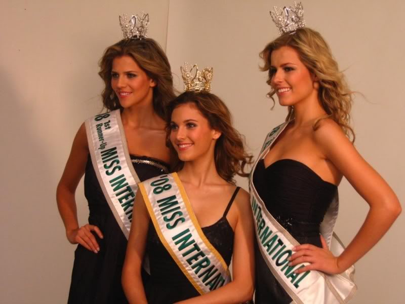 --- The official gallery of Alejandra Andreu - Miss International 2008 --- 484_M283