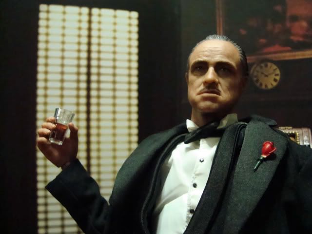 [REVIEW] THE GODFATHER/DON VITO CORLEONE, MMS91, HOT TOYS DSC01784