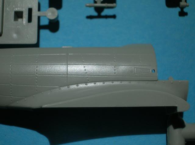 PZL-37B LOS-II [Mister Graft/Hobby Kits; 1/72] peinture en cours de .... craquellement ... :( Reacutesentation9_zps9e35231e