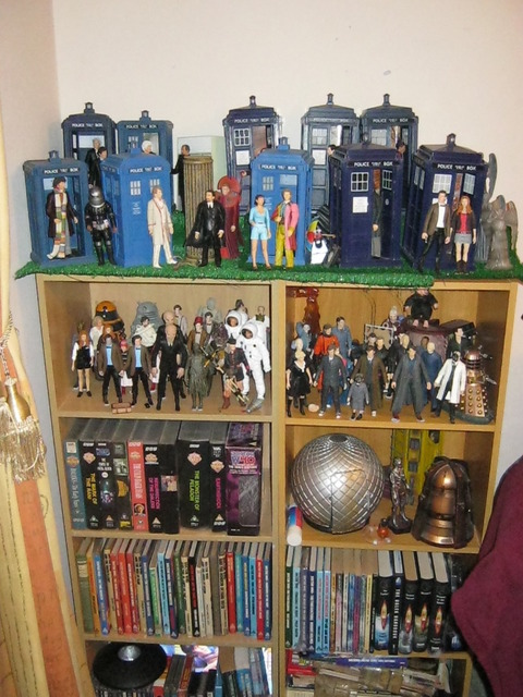 Show off your figure collections!!! - Page 35 IMG_1072