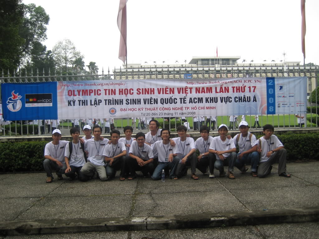 hình ảnh về kỳ thi Olympic Tin Học SV & ACM ICPC năm 2008 Olp-ACM11-2009-24