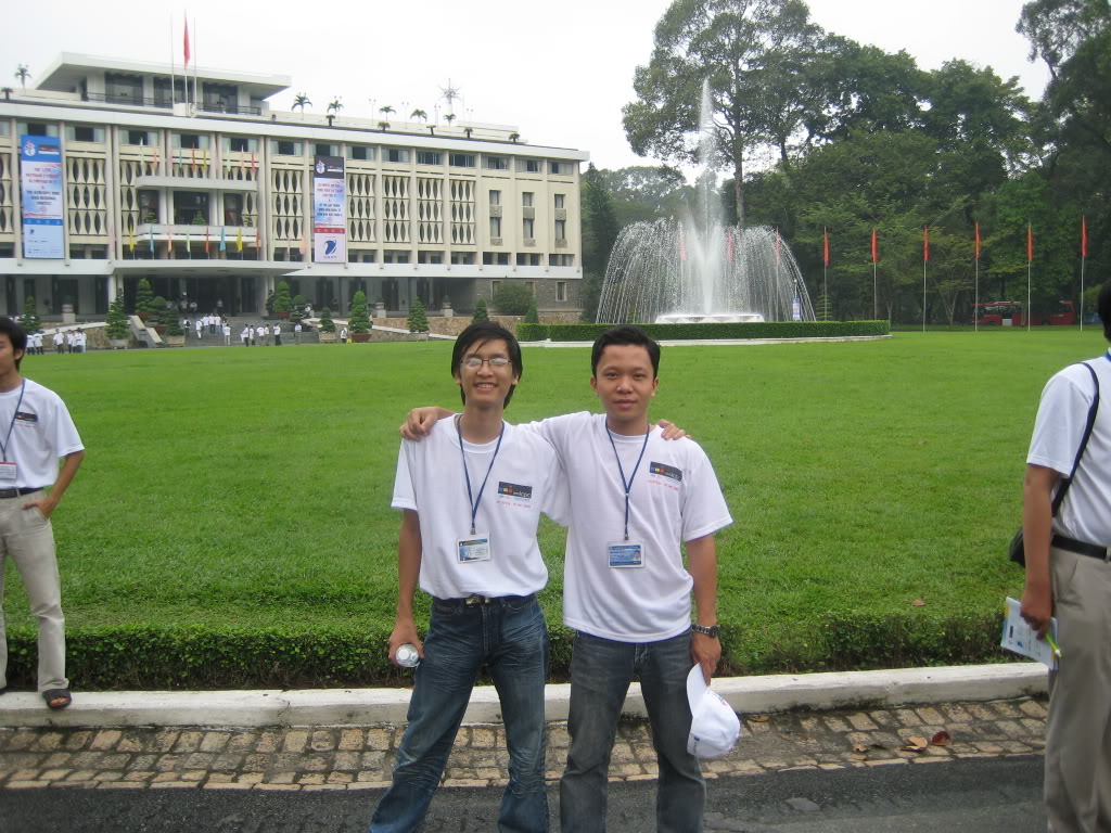 hình ảnh về kỳ thi Olympic Tin Học SV & ACM ICPC năm 2008 Olp-ACM11-2009-26