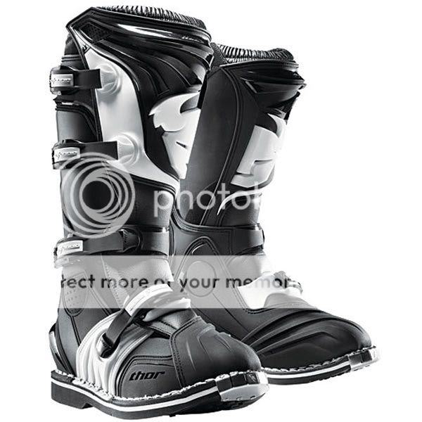 Boots for off road riding - Page 2 2009_Thor_Motocross_Quadrant_Boots_