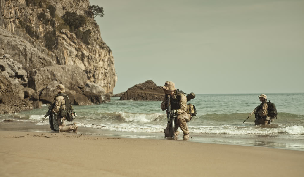 NSW Beach Training Show ComandoSEALSInsercion_03