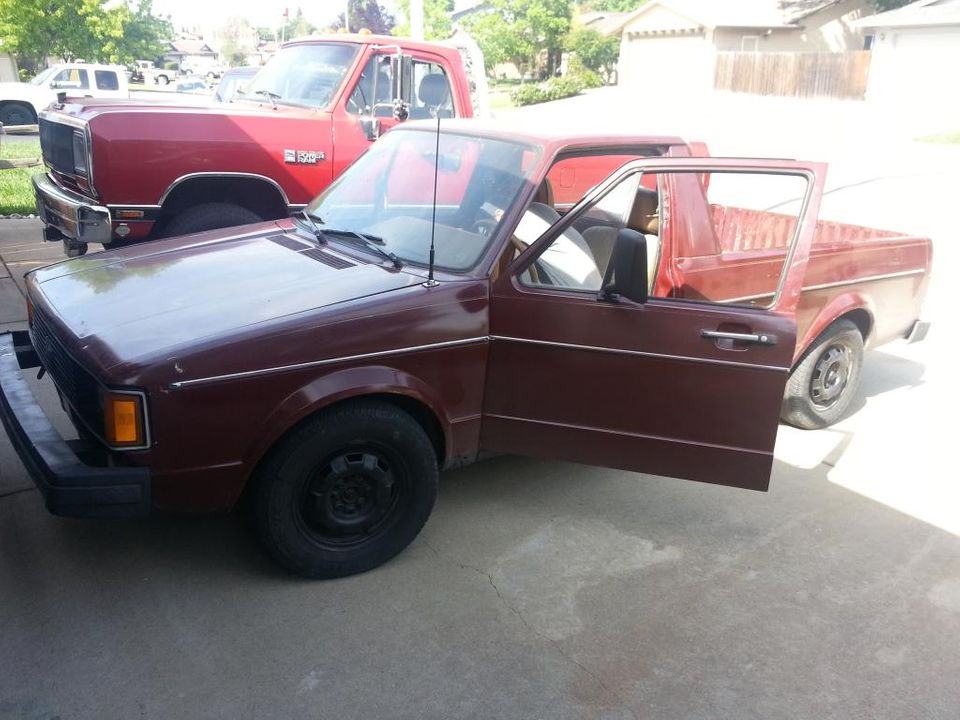 My dad's new toy - 82 VW Caddy 20140517_1608121