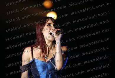 Dulce Maria- Galerija slika - Page 38 Watermark-3