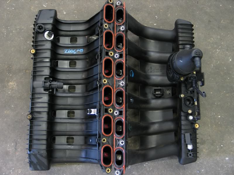 Soyons sérieux et ręalistes, projet BMW E30 - Page 2 M52VSM50INTAKEMANIFOLD