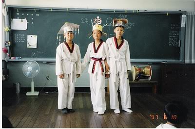 Baby / pre-debut Yoochun. - Page 2 Pre-Debut_YC-Taekwondo