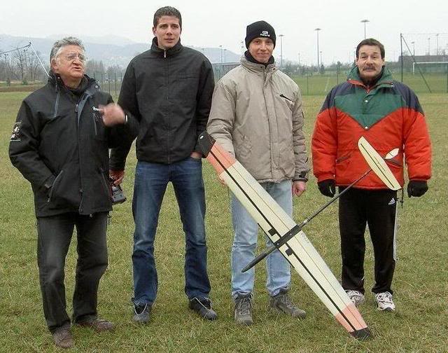 une aile (de Yéti) en D Box carbone pour les Nuls. - Page 3 TripouxPTT