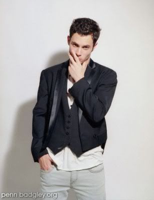 Dan Hamprey--->Penn Badgley Normal_97