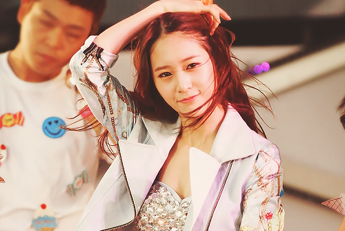 JUNG HA NEUL Ϟ ElectroCUTE Krys1