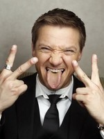 Jeremy Doyle Jeremy-Renner-short-hairstyle-redim